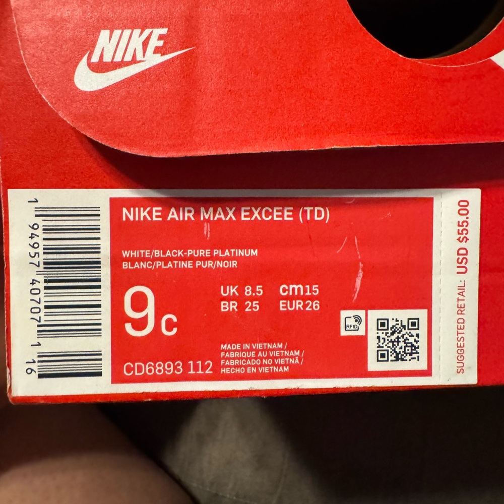 Nike Air Max Excee TD in White and Black